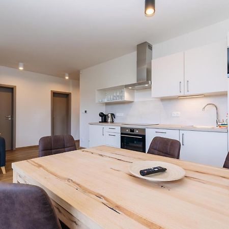 Loučná pod Klínovcem Apartment Enzian מראה חיצוני תמונה